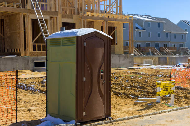 Best Portable toilet rental cost  in Harbor Springs, MI