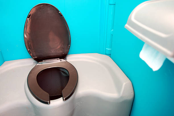 Portable Toilet Options We Offer in Harbor Springs, MI